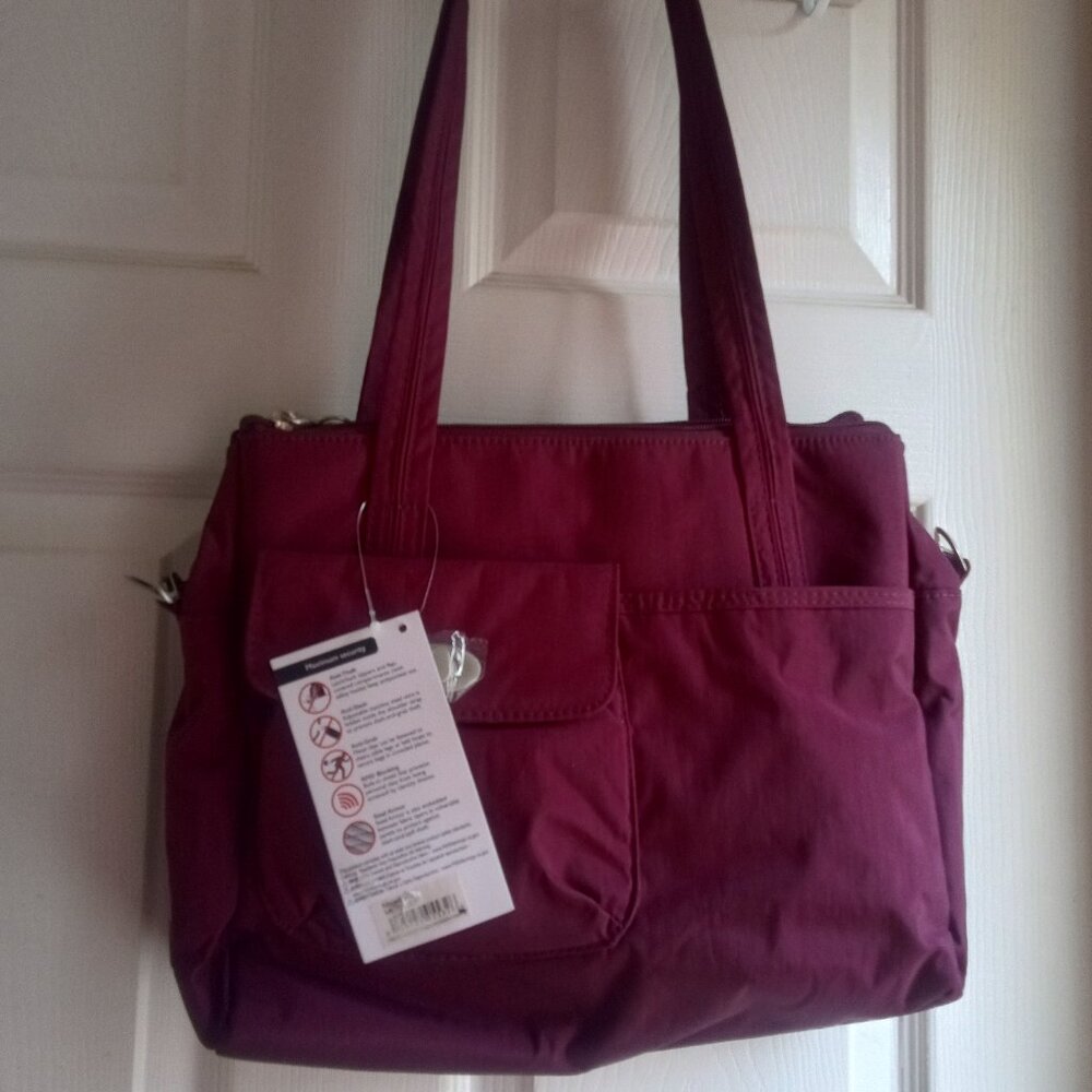 Magellan's Teal Vault Pro RFID Gateway Bag Maroon Burgundy Red NEW Pockets